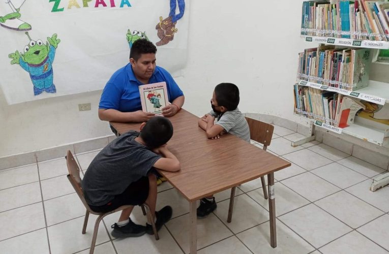 Fomentan la lectura en niños de la ciudad