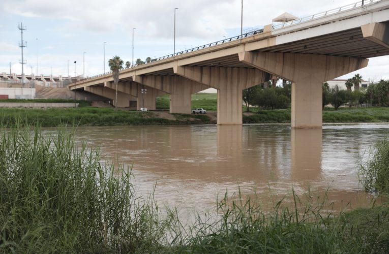Mantiene Río Bravo nivel alto; exhorta Protección Civil a no meterse