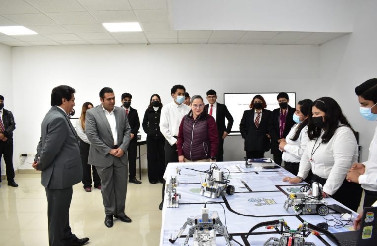 Visita la Secretaria de Educación de Tamaulipas la Universidad Tecnológica de Nuevo Laredo