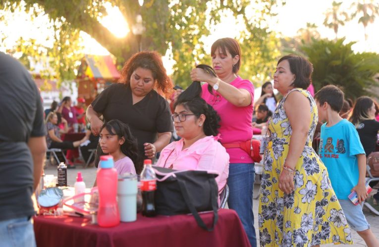 Se unen 25 graduados de talleres de oficio a Bazar Municipal