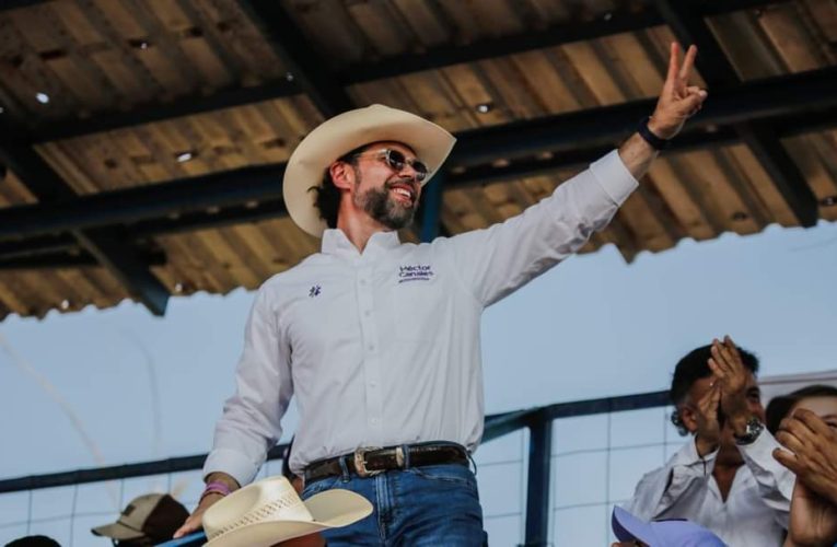 Celebra Héctor Canales entre charros