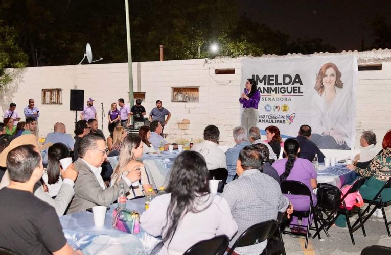 Médicos y Yahleel Abdala unen voluntades para elevar la salud a su máximo nivel