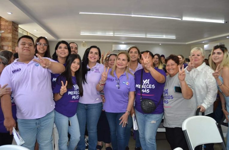 Misión de Yahleel Abdala y Laura Zárate es seguir ayudando a los neolaredenses, como ha sido su costumbre