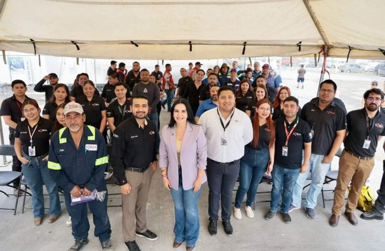 Confían nuevos emprendedores en triunfo de Yahleel; inaugura Plaza Altea