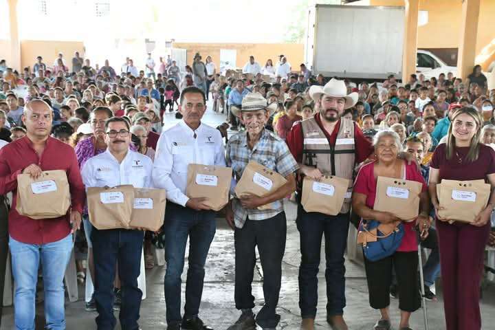 Entrega Desarrollo Rural una tonelada de filete de pescado